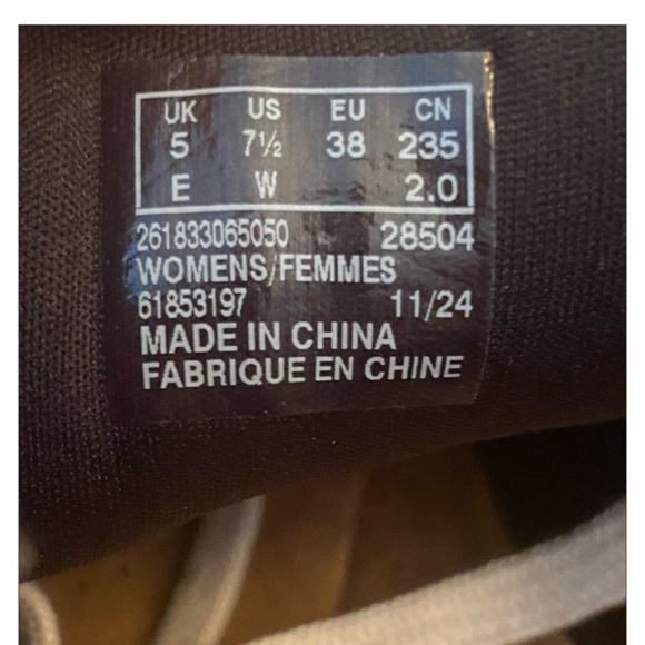 NWOT Clarks Women's Caroline Janna Sneaker Size 7.5 - Picture 7 of 7